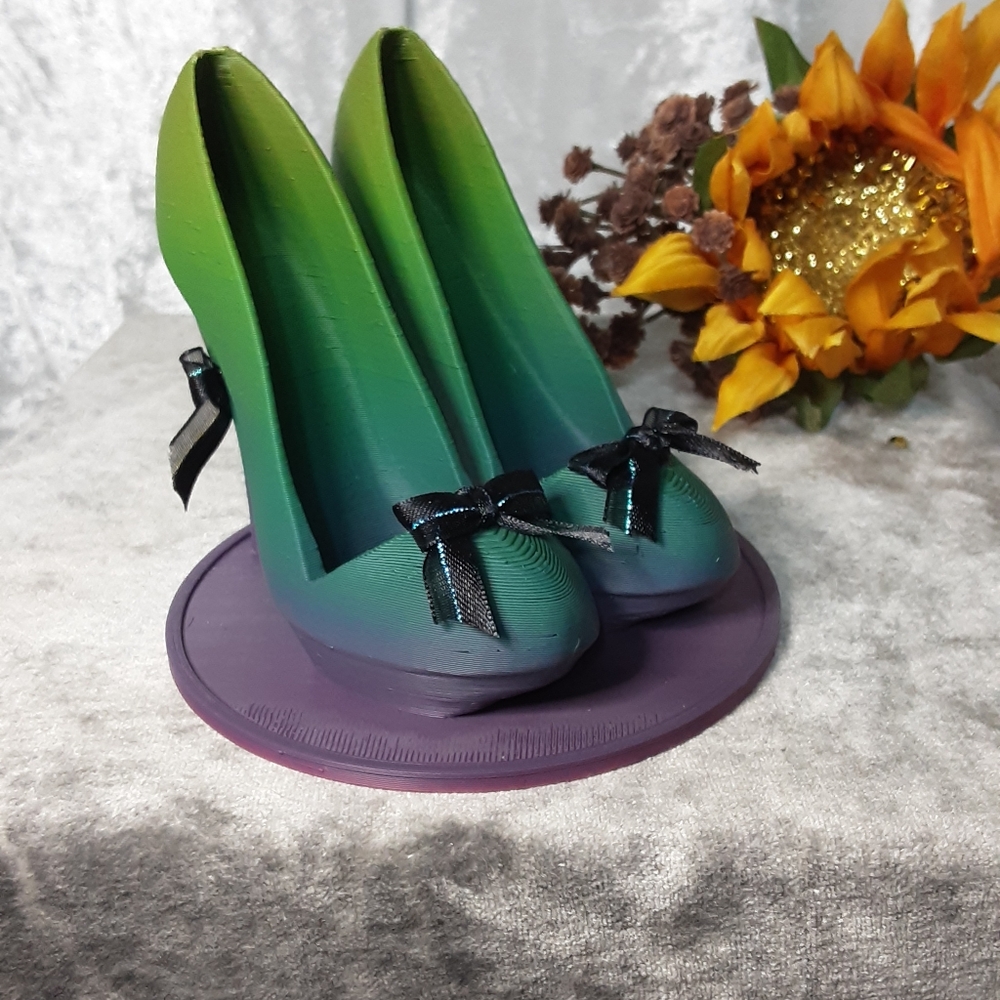 Handmade 3D Printed High Heel Shoe Cell Phone Holder With Bows Gradient Colorway - Picture 11 of 11